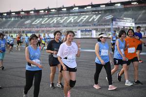 BIB: 507, 51972, 5315
                            <button type="button" onclick="openModal(10464333)" class="btn btn-primary btn-sm float-right btn-popup" data-toggle="modal" data-target=".modal-high-quality">
                        <i class="fas fa-shopping-cart"></i> Add to Cart
                    </button>
                                            <button type="button" onclick="isThisMe(10464333, true)" class="btn btn-success btn-sm float-right btn-popup btn-isme hidden" data-toggle="tooltip" data-placement="bottom" title="นี่คือรูปของคุณใช่ไหม คลิกที่นี่เพื่อเอาเข้าอัลบั้ม">
                        <i class="fas fa-plus"></i> Add to album
                    </button>
                    <button type="button" onclick="isThisMe(10464333, false)" class="btn btn-warning btn-sm float-right btn-popup btn-isnotme hidden">
                        <i class="fas fa-ban"></i> Remove from album
                    </button>